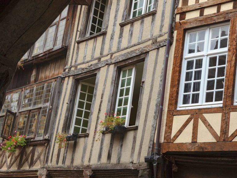 M3M Altitude: A New Benchmark in High-End Living in Sector 65, Gurgaon