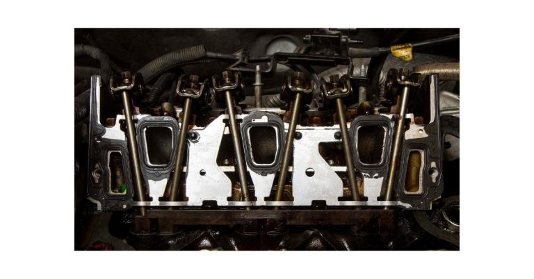 Kayak Racks for Secure, Efficient, and Adventure-Ready Watercraft Transport